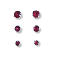 Kit com Três Brincos Zircônia vermelha prata 925