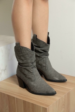 Bota Hana Carolina Oliveira - comprar online