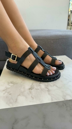 Papete Thalia Carolina Oliveira - comprar online
