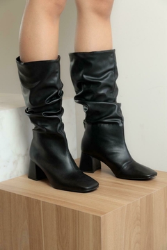 Bota Amelia Carolina Oliveira - comprar online