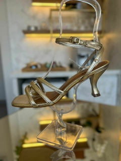 Sandalia Salto Baixo Ouro Paro Cool