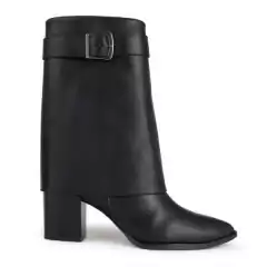 Bota Astrid em Couro Lia Line - carolina oliveira