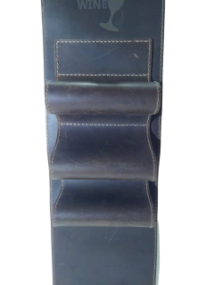 ADEGA DE VINHO DE COURO 66X21 CM