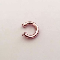 Piercing fake rosa