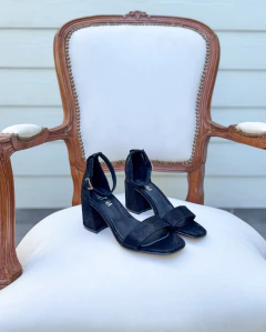 SANDALIA JUSTINA NEGRO ANTICHE - comprar online