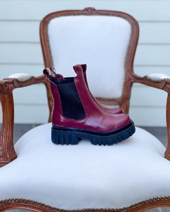 BORCEGO CYRUS CHERRY - OlivettaShoes