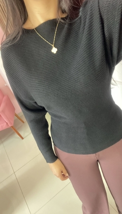 Blusa em Modal Iza - Preta na internet