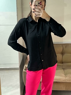 Camisa em viscolinho Thalyta na internet