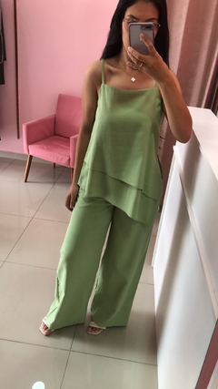 Imagem do Conjunto Calça Pantalona e Blusa Regata