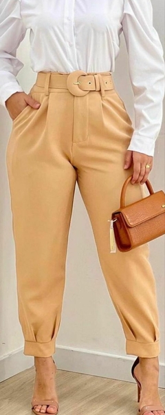 Calça Alfaiataria com Cinto na internet