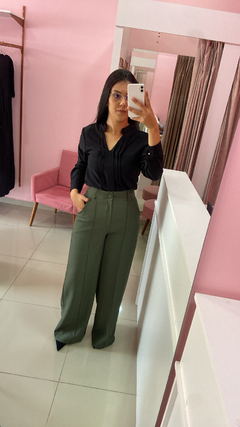 Calça Pantalona Maya - Verde Militar - loja online
