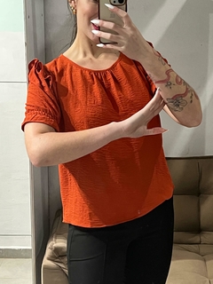 Blusa em crepe Luma - comprar online