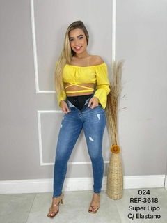 Calça Jeans com Cinta Modeladora na internet