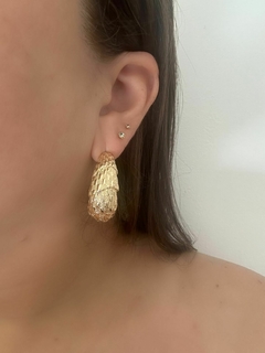 Imagem do ARGOLA GRACIELA - BANHADA NO OURO 18K