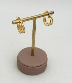 ARGOLA TRIPLA TAM MÉDIO - BANHADA NO OURO 18K - comprar online