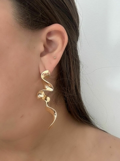 BRINCO MONIQUE BANHADO NO OURO 18K - ASM ACESSORIOS