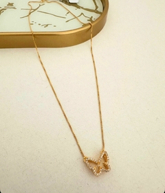 COLAR BORBOLETA CRAVEJADO - BANHADO NO OURO 18K - comprar online