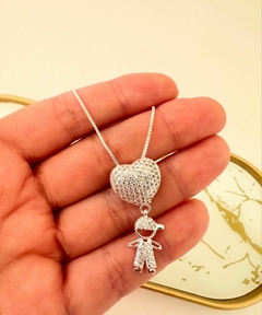 COLAR CORAÇÃO "MENINO OU MENINA" - SEMIJOIA - comprar online