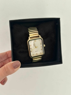 RÉLOGIO PULSEIRA EMILI - BANHADO NO ORO 18K na internet