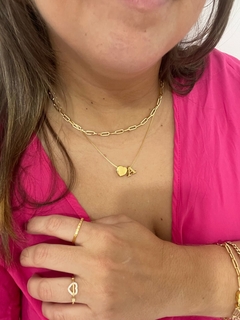 COLAR INICIAL COM CORAÇÃO - BANHADO NO OURO 18K - comprar online