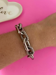 PULSEIRA REBECA NÍQUEL - VERNIZ ITALIANO - comprar online