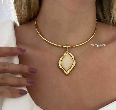 COLAR ARO NATALIA PEROLA - VERNIZ ITALIANO