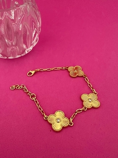PULSEIRA TREVO DOURADO - VERNIZ ITALIANO