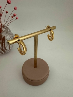 ARGOLA CLARA TAM MÉDIO - SEMIJOIA