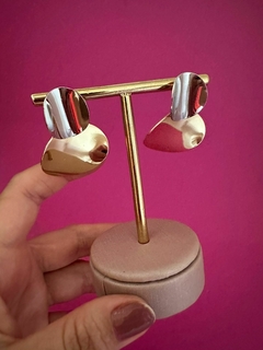 BRINCO MONIQUE - FOLHEADO OURO - comprar online