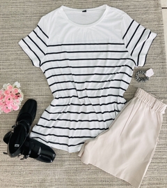 Playera basica blanca de lineas negras - comprar en línea