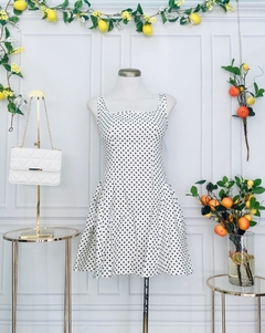 Vestido corto de tirantes estampado lunares en internet
