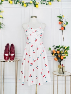 Vestido corto estampado cerezas tirantes finos en internet