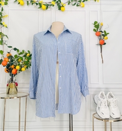 Camisa Plus suelta bolsillo desigual manga larga a rayas - comprar en línea