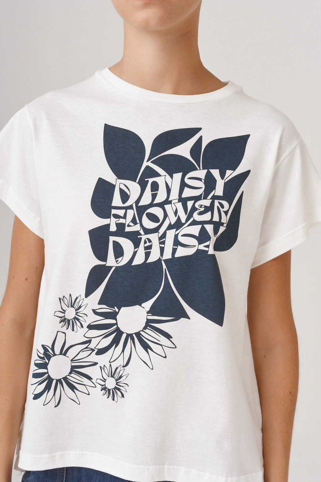 Remera Daisy