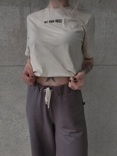 t-shirt my own bo$$ areia na internet