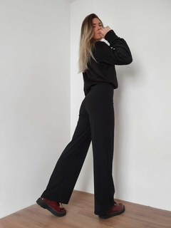 calça wide mfmd canelada preta