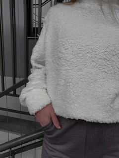 pelúcia off white - comprar online