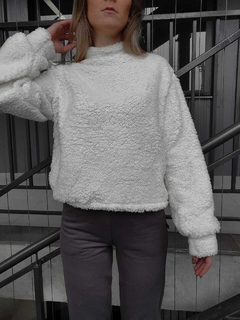 pelúcia off white na internet