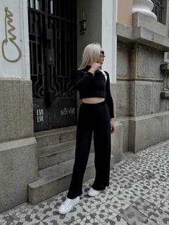 calça wide plush black - comprar online