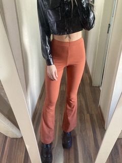 calça flare moletinho telha - DRESSER