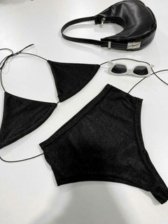 top cortininha lurex preto