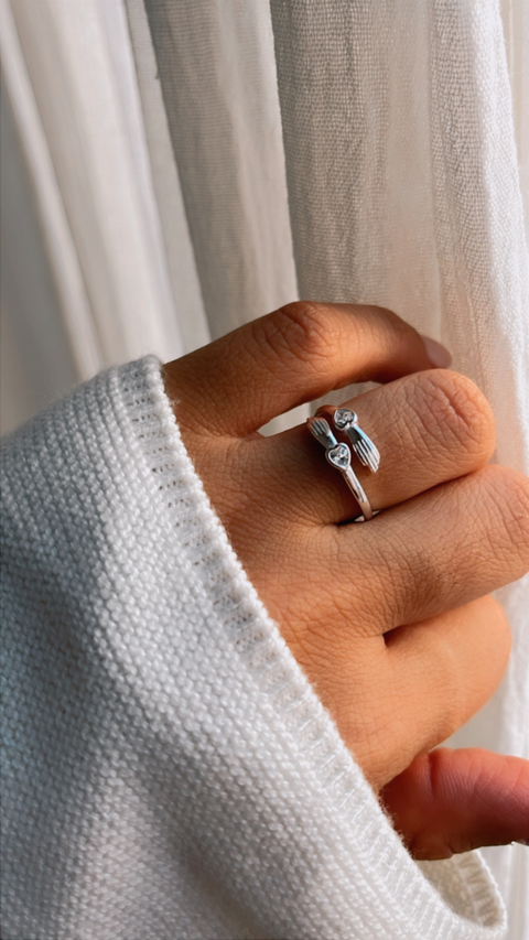 Anillo Abrazo Strass - comprar online