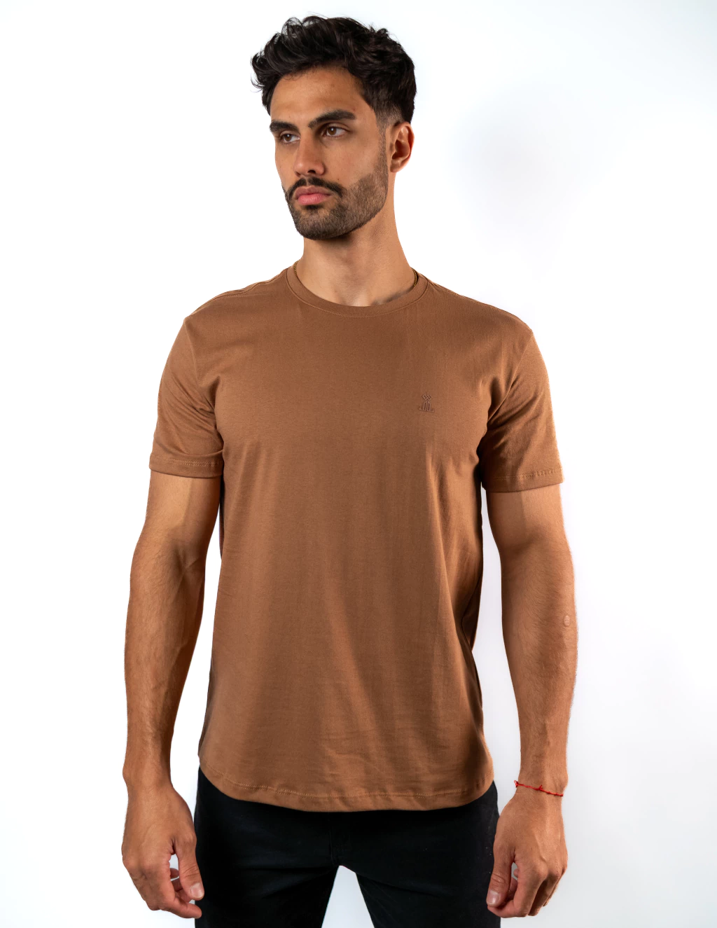 Camiseta Básica Logo Relevo