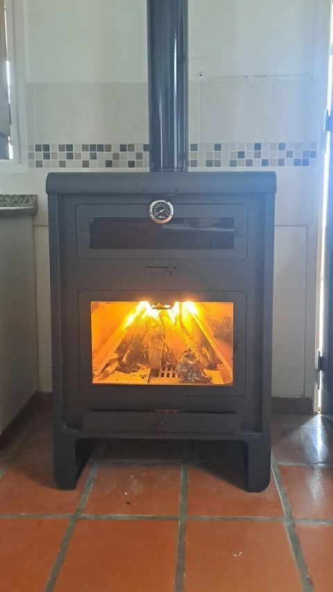 Salamandra Tromen Pehuen 24000 con Horno - comprar online