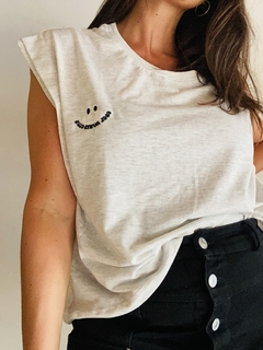 Remera Smiles grey