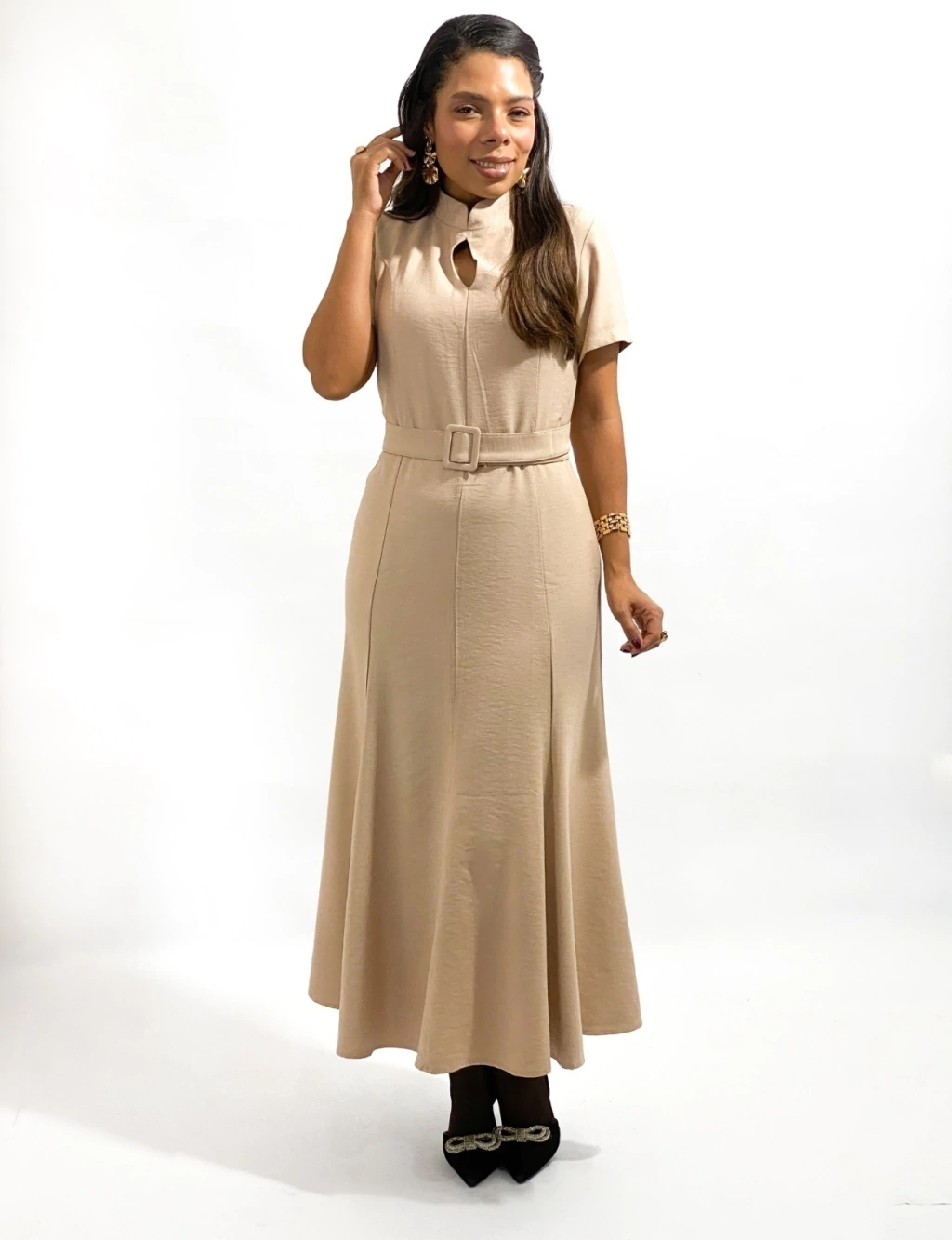 VESTIDO BEGE MIDI