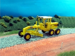 027 MOTONIVELADORA HWB140M - ESCALA 1/87 (HO) - comprar online