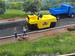 052 ROLO DE PNEUS TEMA TERRA SP8000 - ESCALA 1/87 (HO) - comprar online