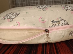 Almohada de amamantar ROSA MAPACHE en internet