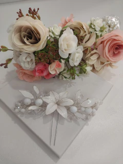 Pente Floral para Noiva na internet